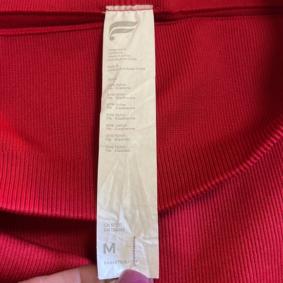 Fabletics Ribbed Shorts - Picture 4 of 4